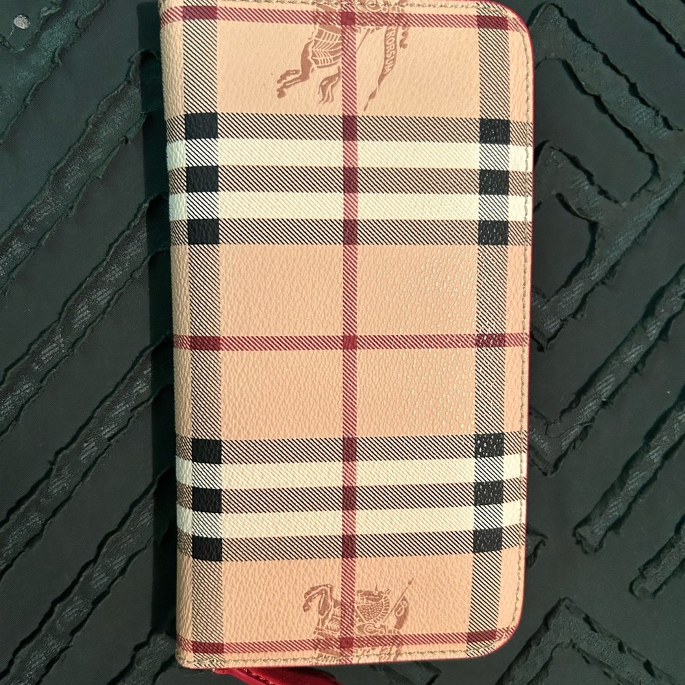 Burberry Tan and Brown Checkered Wallet - Picture 4 of 5